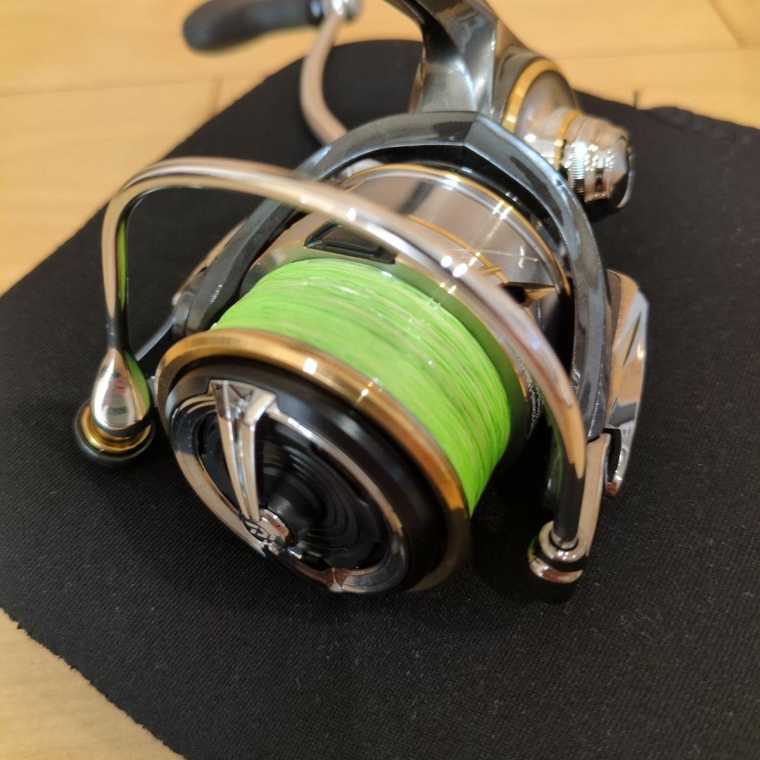 ブ*ち様 【未使用級品】20ルビアス ルビアス　LT3000-C リール　ダイワ