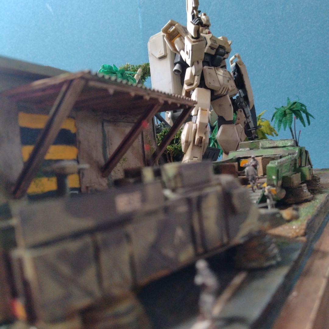 「危険地帯」ガンプラ完成品ジオラマ