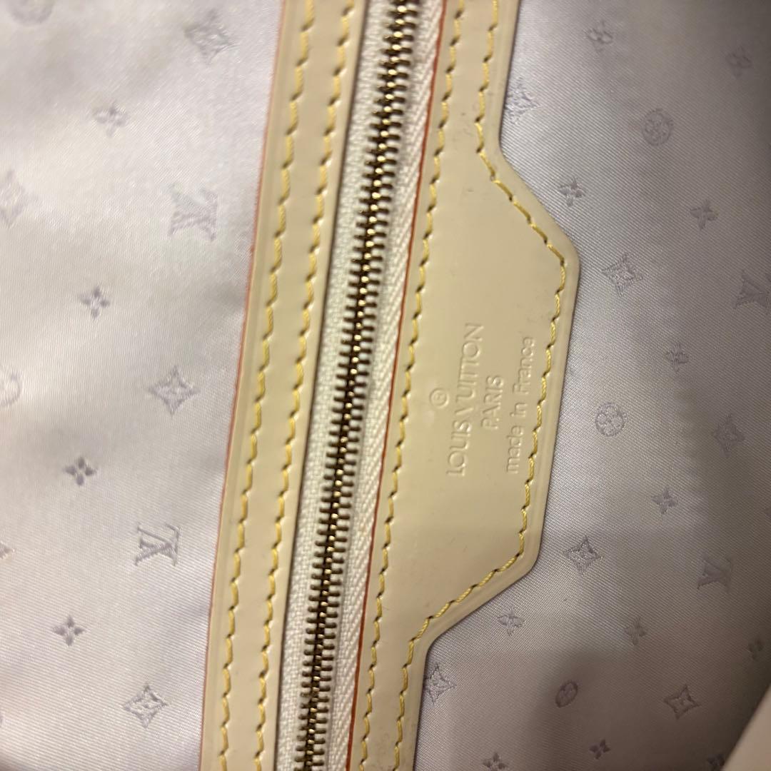 ルイヴィトン スハリ アンジェニューPM ハンドバッグ 白 本革 スタッズ 希少