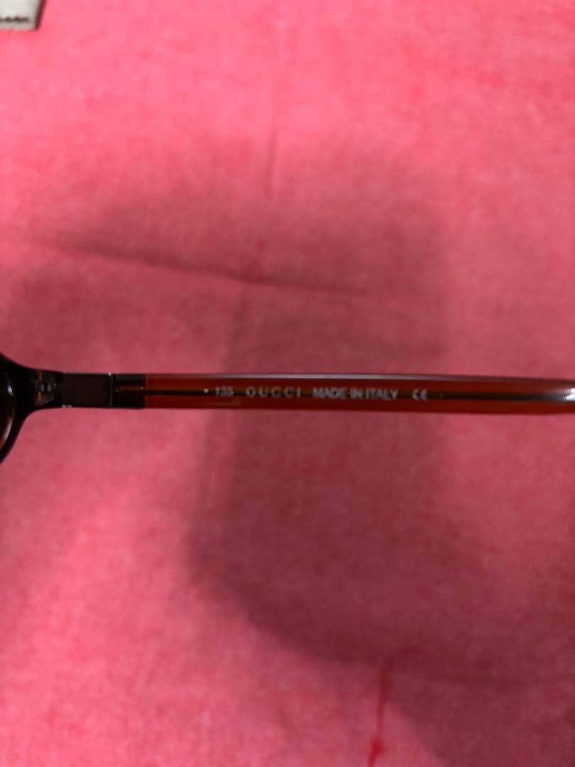 GUCCI ブラウンフレーム サングラス
