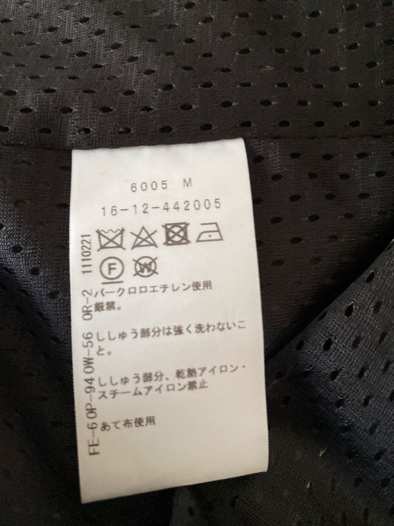 ヴィヴィアンウエストウッド　ウィンドジャケット