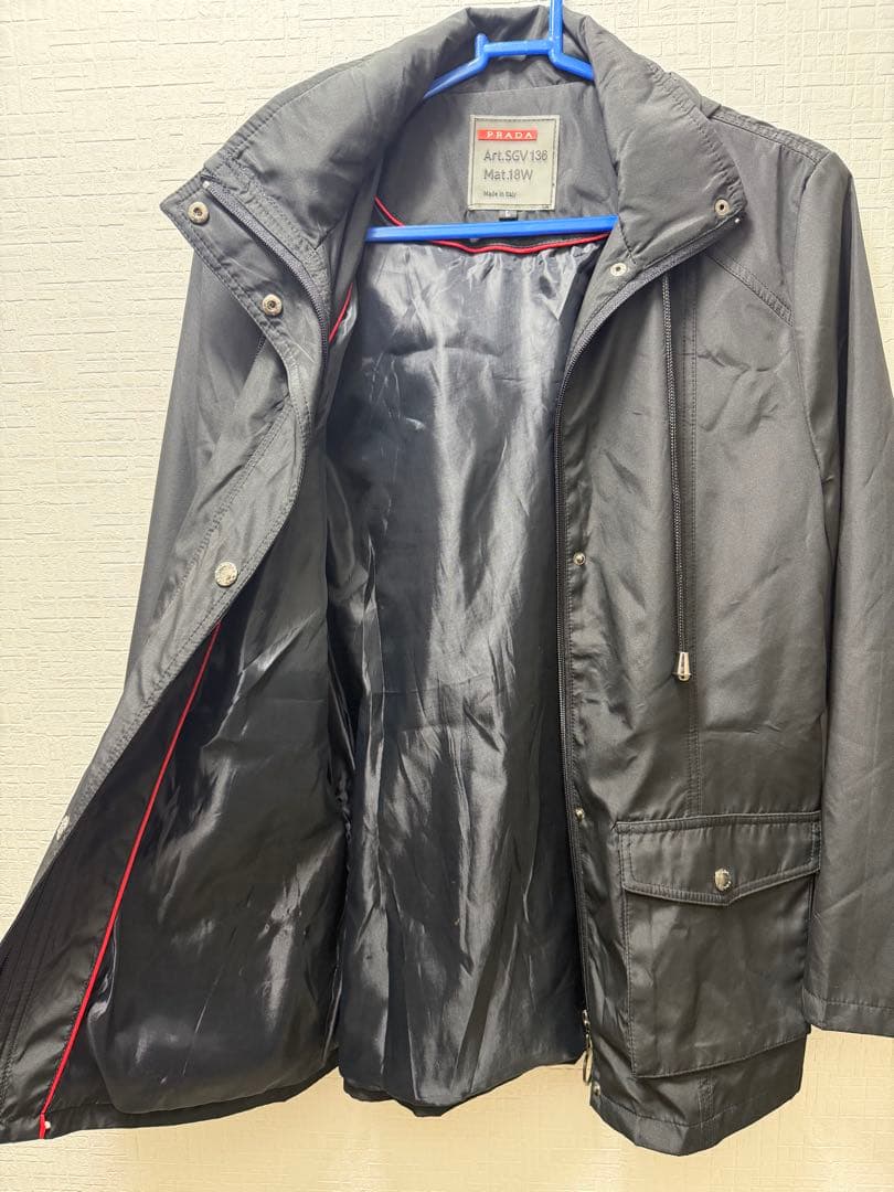 PRADA プラダ ナイロン フード付き ジャケット レディース L ブラック