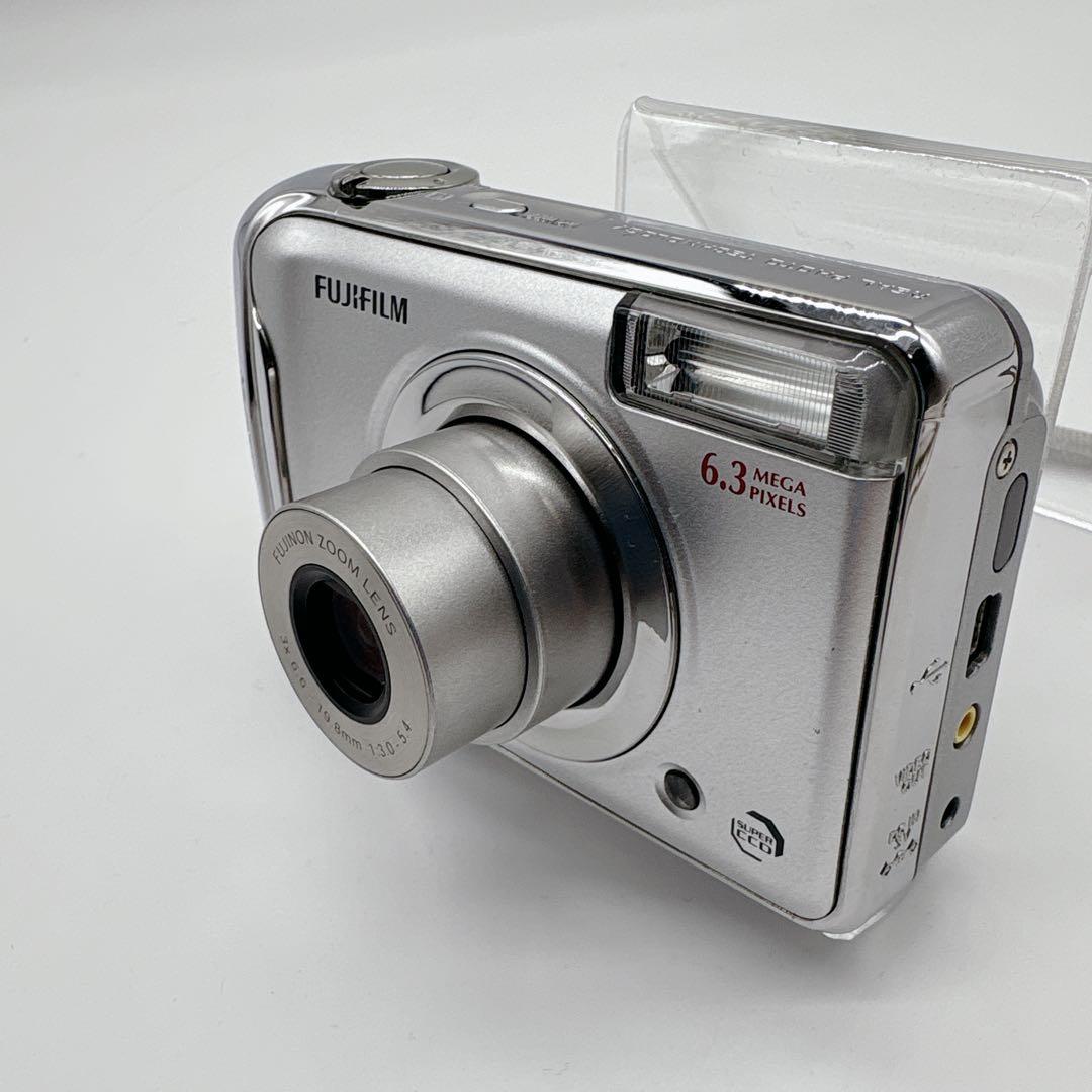 FUJIFILM FinePix A610 デジタルカメラ 単三電池使用