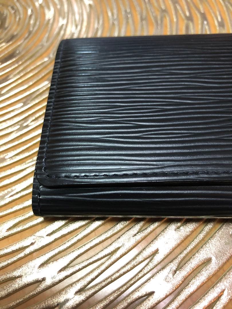 LOUIS VUITTON ルイヴィトン カードケース エピ ブラック 名刺入れ