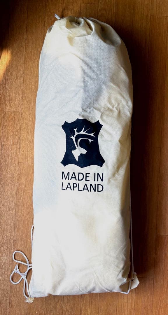 トナカイ　艶々の毛皮　ラグ