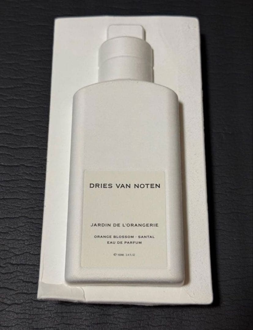 DRIES VAN NOTEN ジャルダン　ドゥ　オランジュ