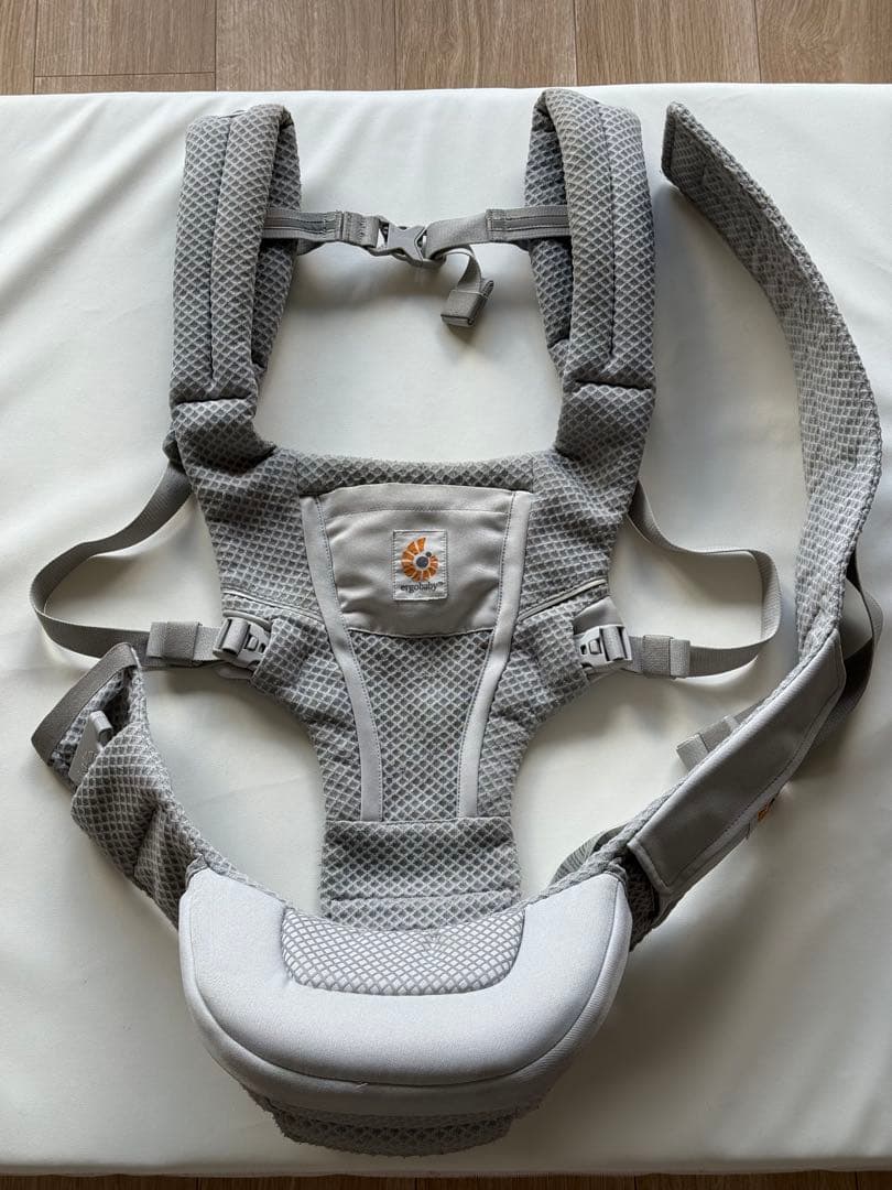 ergobaby ヒップシート グレー