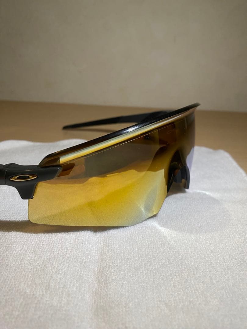 Oakley スポーツサングラス ゴールドレンズ