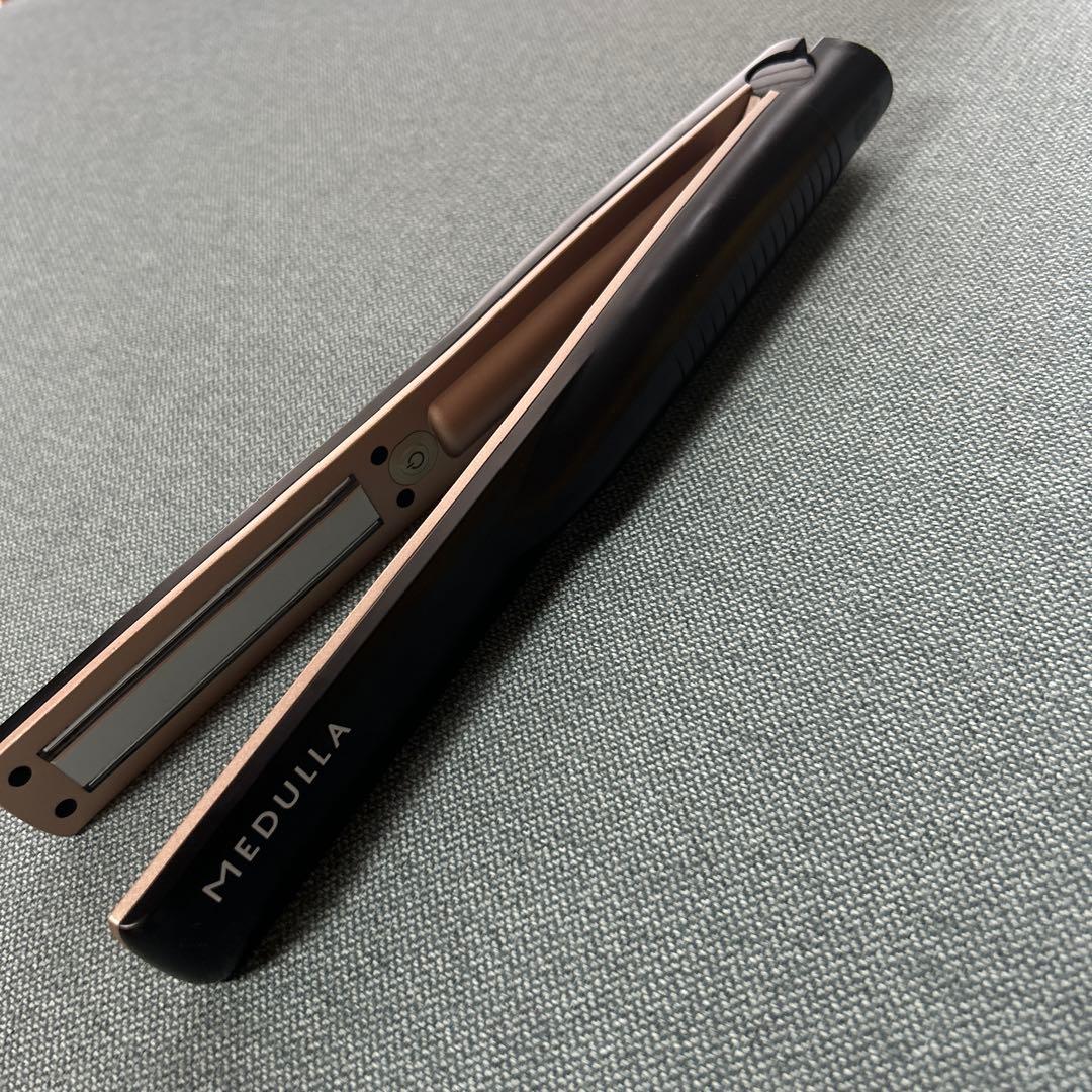 R*i様 MEDULLA ヘアアイロン ブラック/ローズゴールド