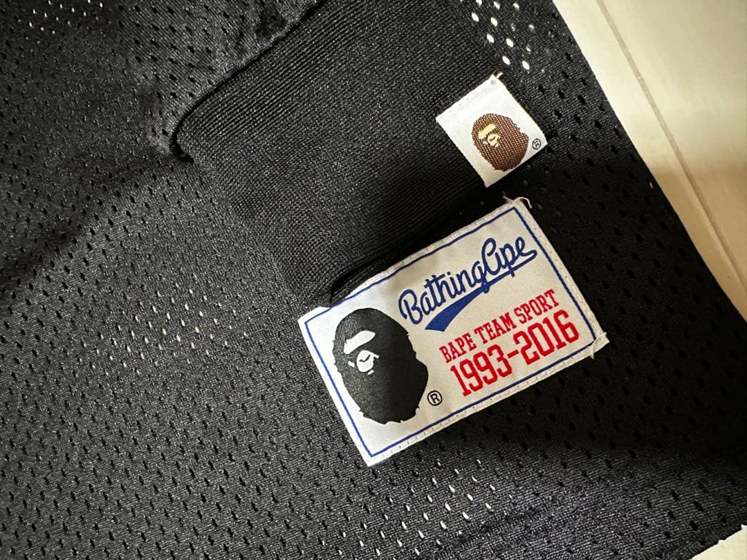 A BATHING APE フットボールシャツ