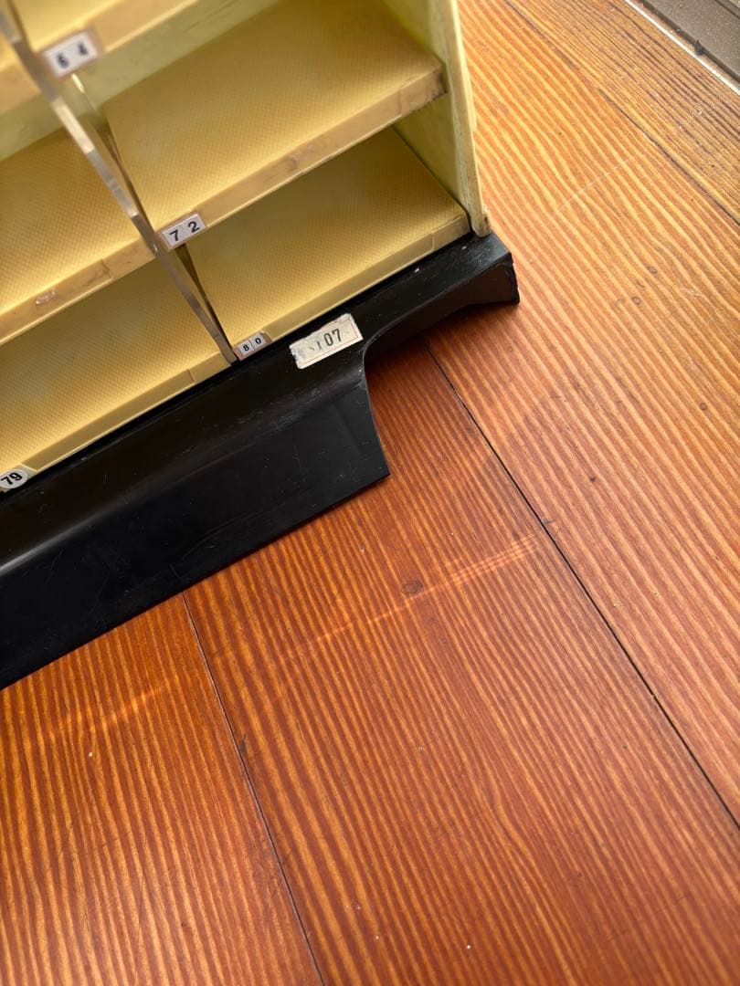 【非売品】トミカ 店頭ディスプレイケース 80台収納　展示　昭和　国産車用