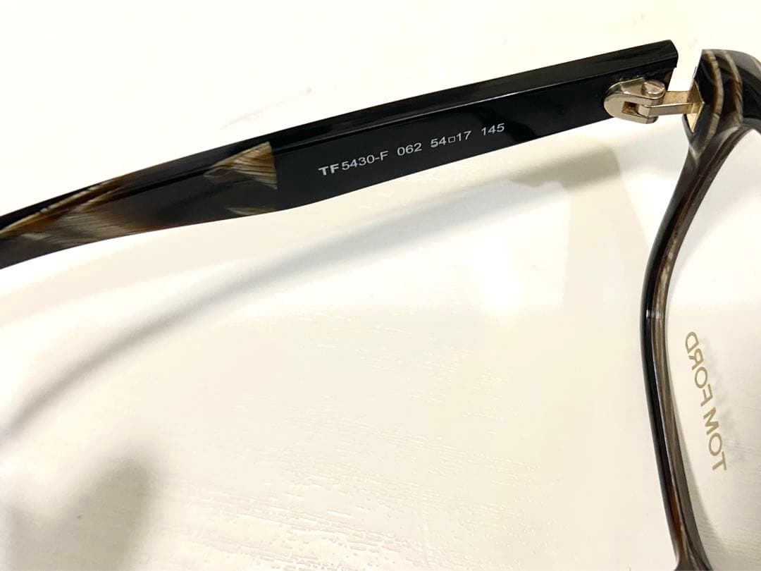 【未使用正規品】TOMFORD イタリア製 TF5430-F 54口17 145