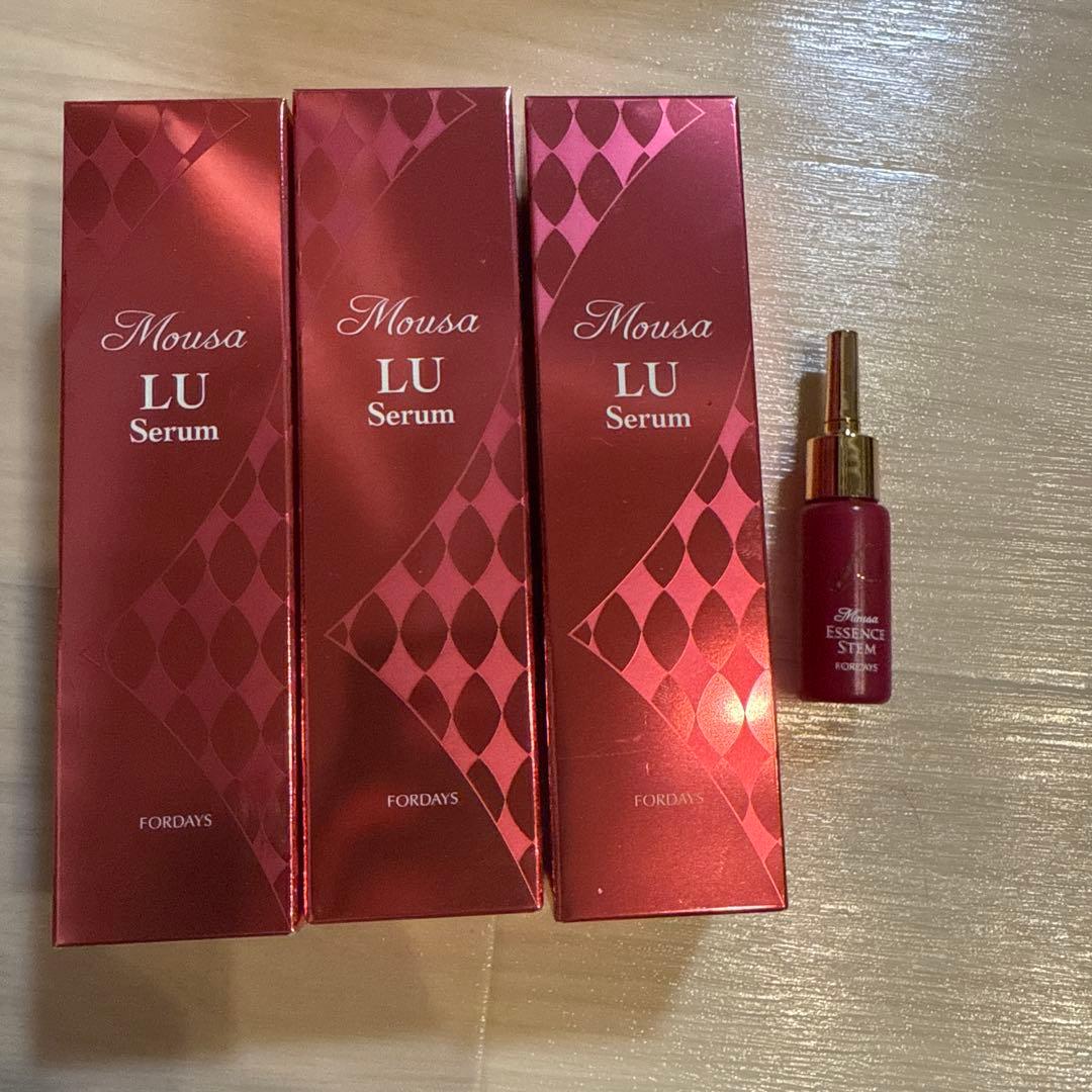 Mousa LU Serum 3本セット + Essence Stem