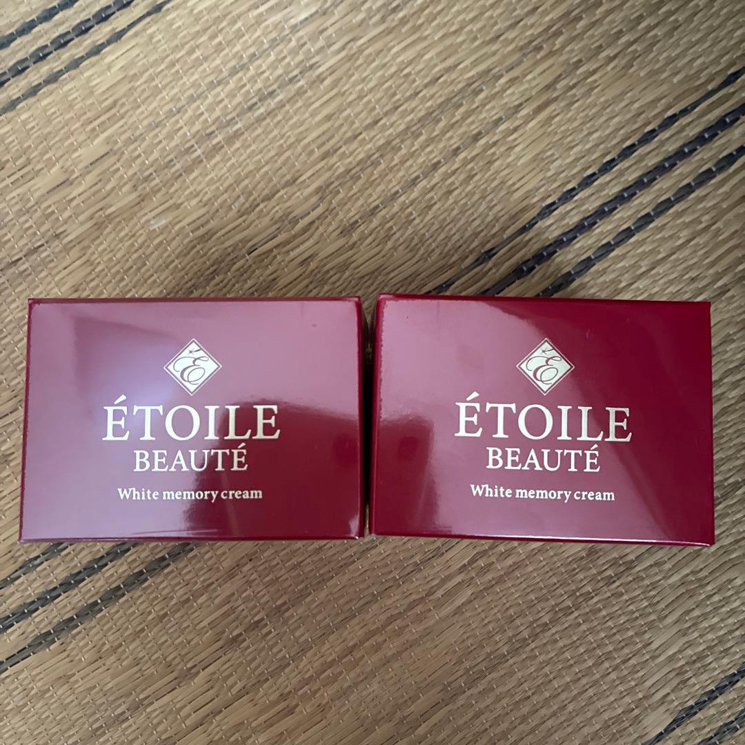 ÉTOILE BEAUTE ホワイトメモリークリーム 50g