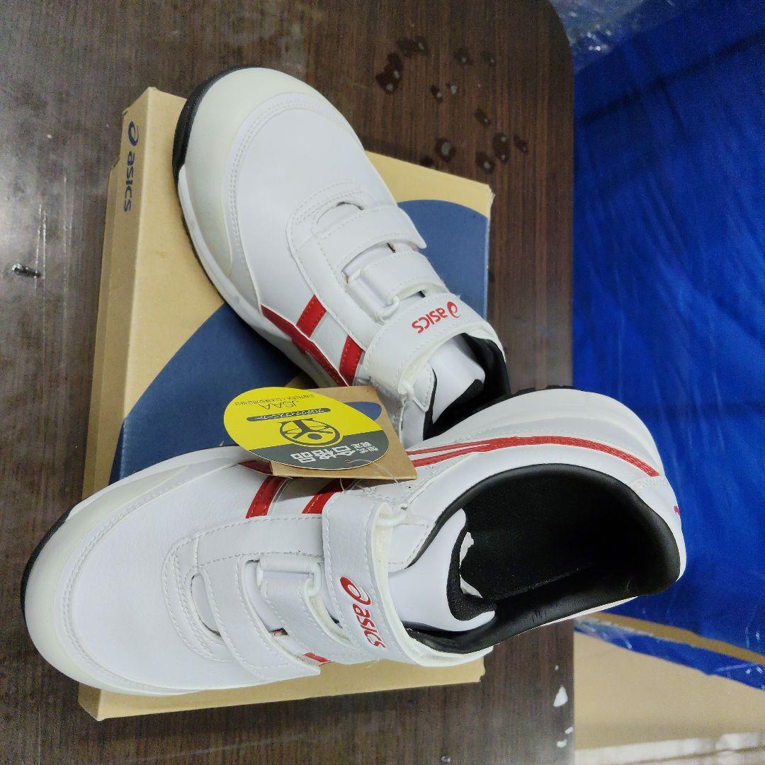 イチゴasics ウォーキングシューズ ホワイト/レッド