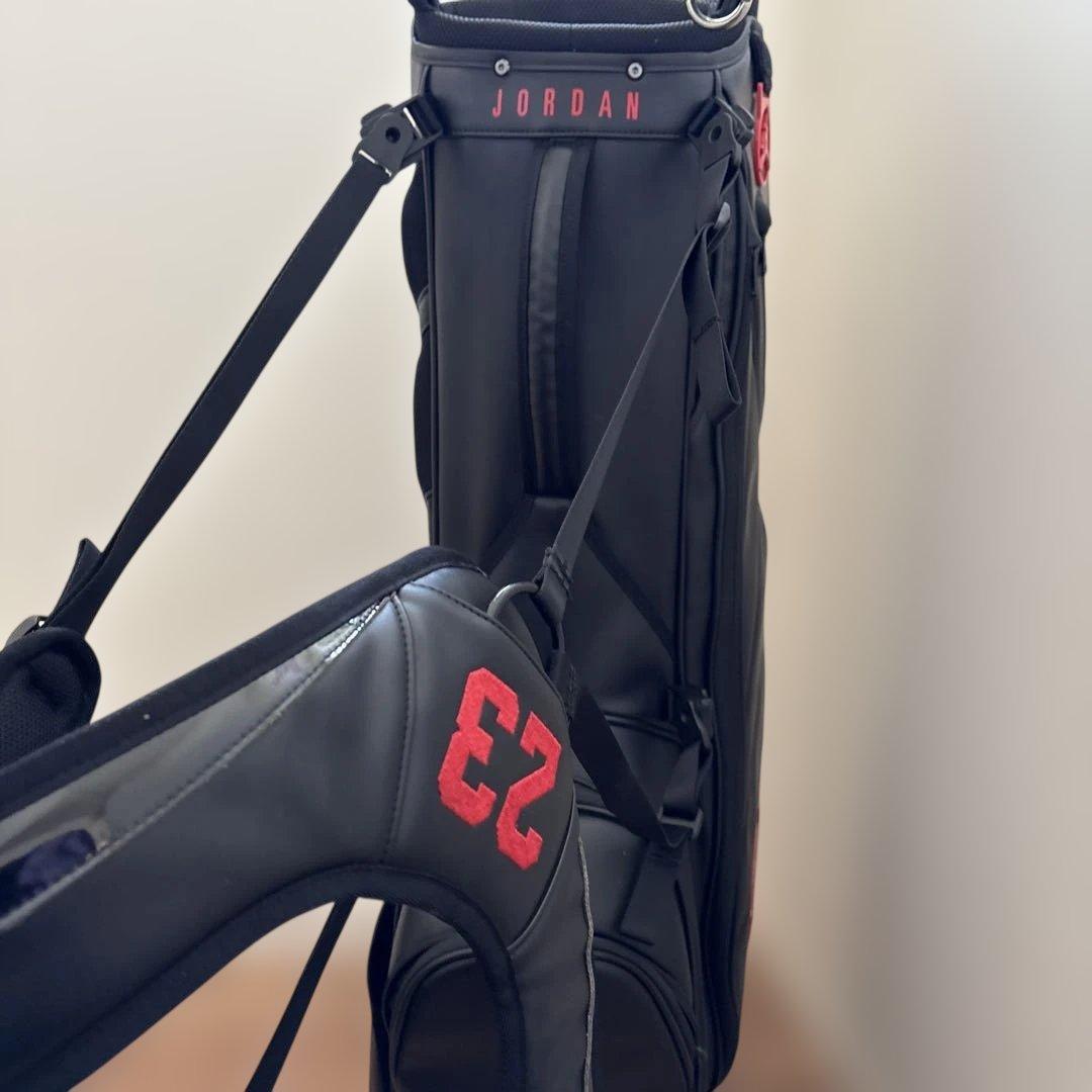 JORDAN フェイドアウェイプレミアムゴルフバッグ ブラック/レッド