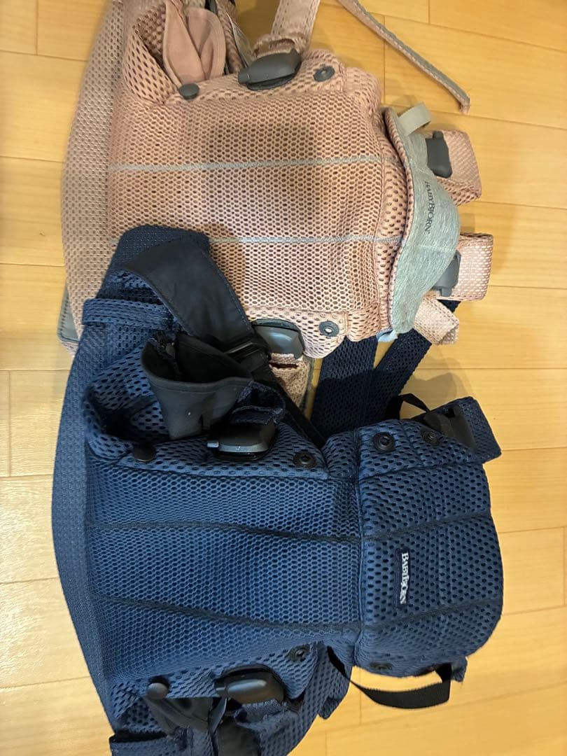 BabyBjorn HARMONY ダスティピンクとネイビーブルー