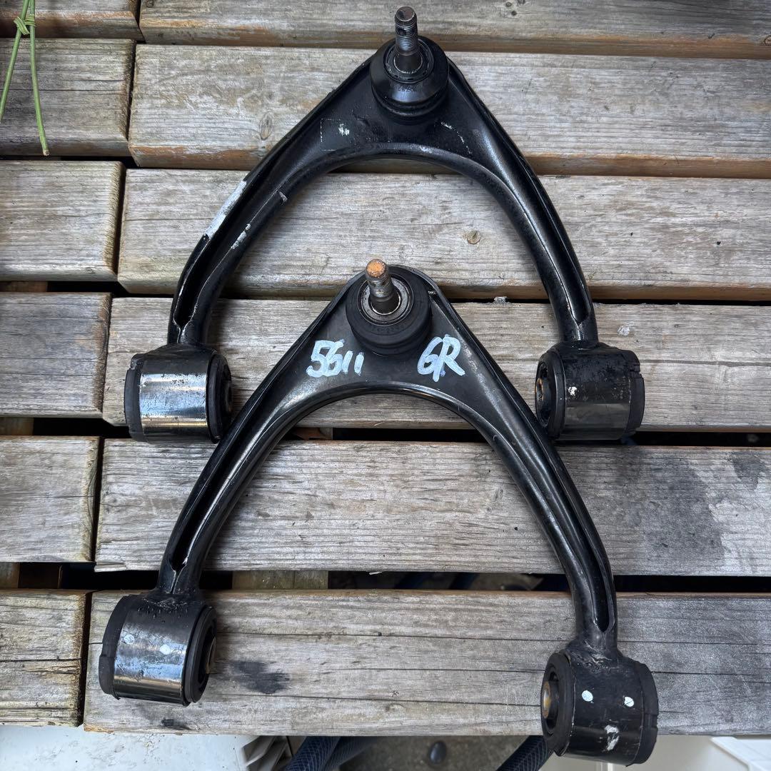 100系 チェイサー マークII クレスタ 純正 フロントアッパーアーム