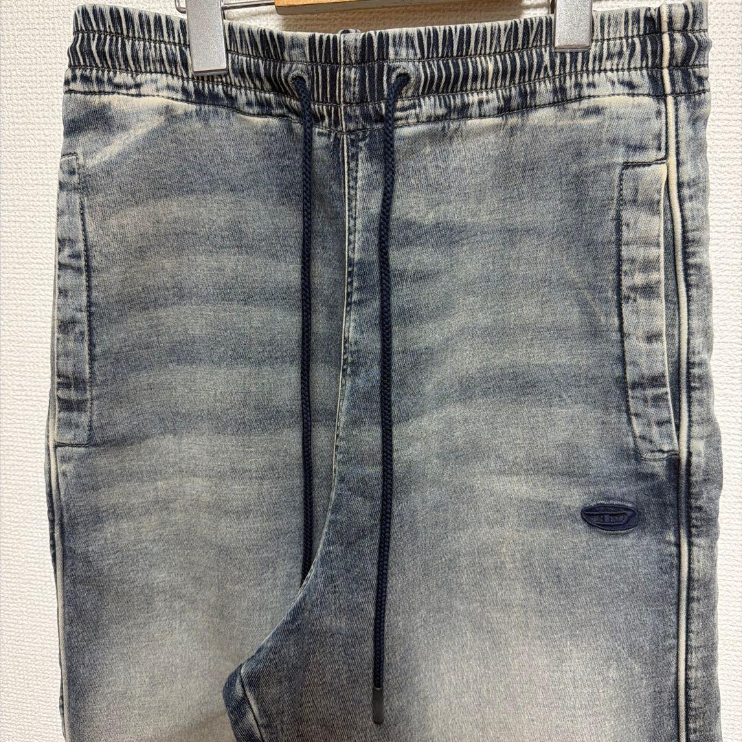 ディーゼル　ストレート　Joggjeans素材　ドローウエスト定価64900円
