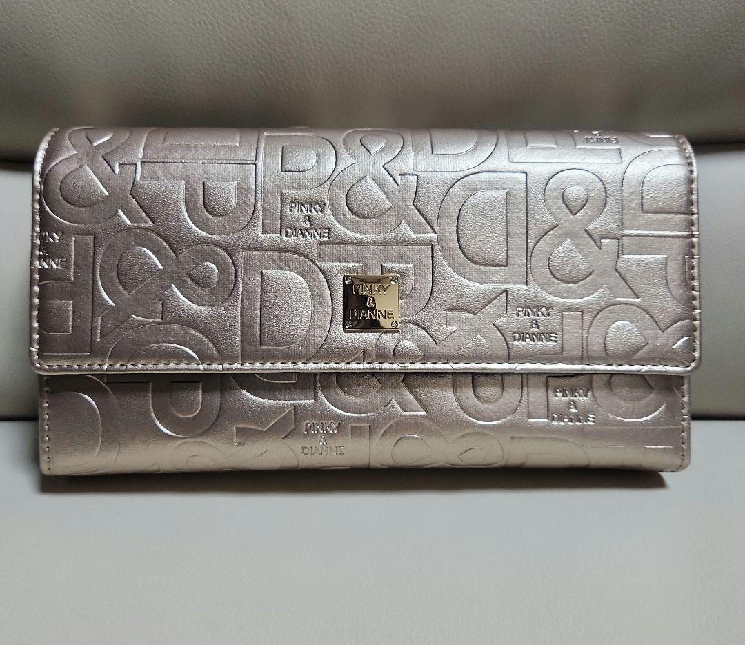 ピンキーアンドダイアン　PINKY & DIANNE 長財布 大容量カード