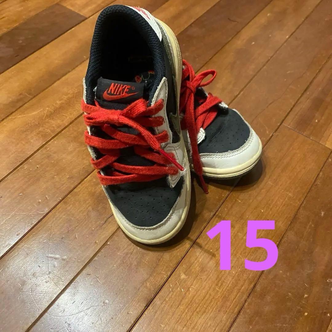 Travis Nike Air Jordan キッズシューズ 黒/赤