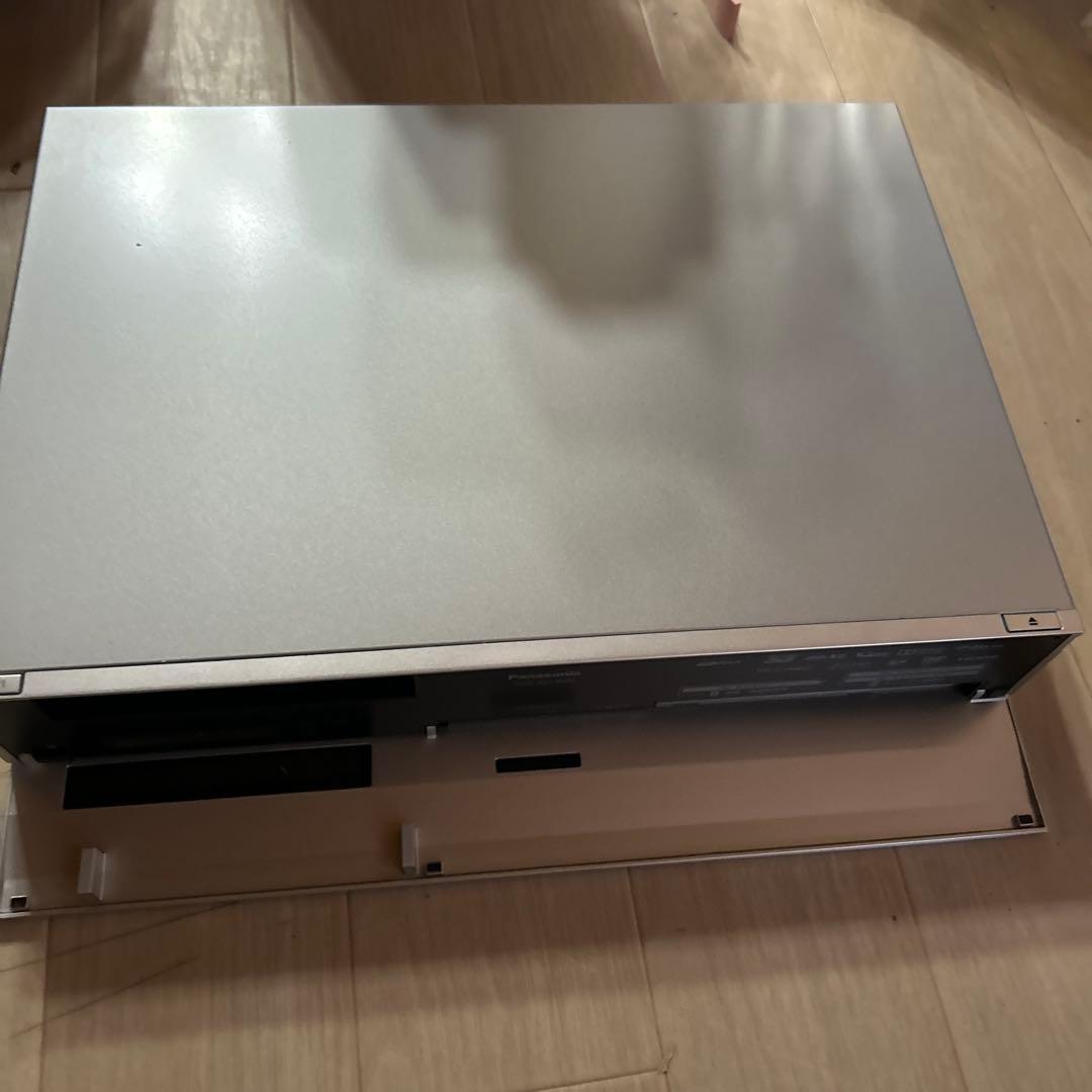 パナソニック 2TB 6チューナー ブルーレイレコーダー DMR-BXT3000
