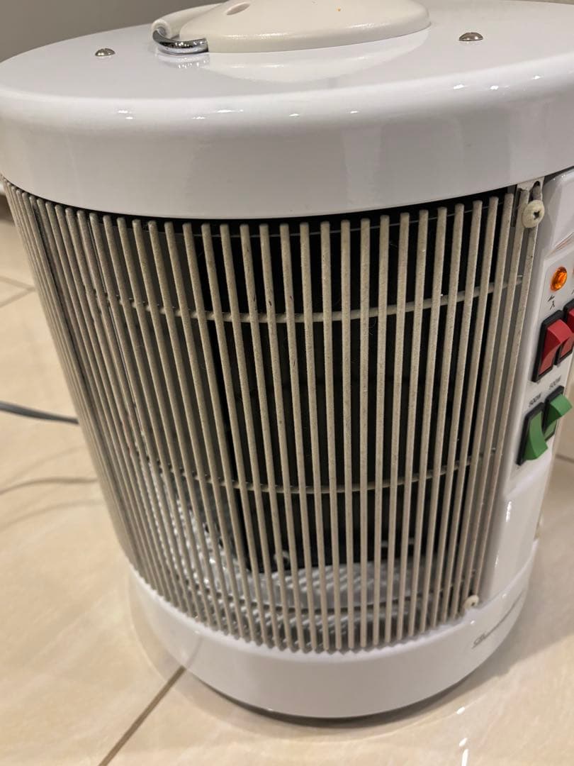 暖話室 1000型 '17年製遠赤外線パネルヒーター BGアールシーエス動作確認