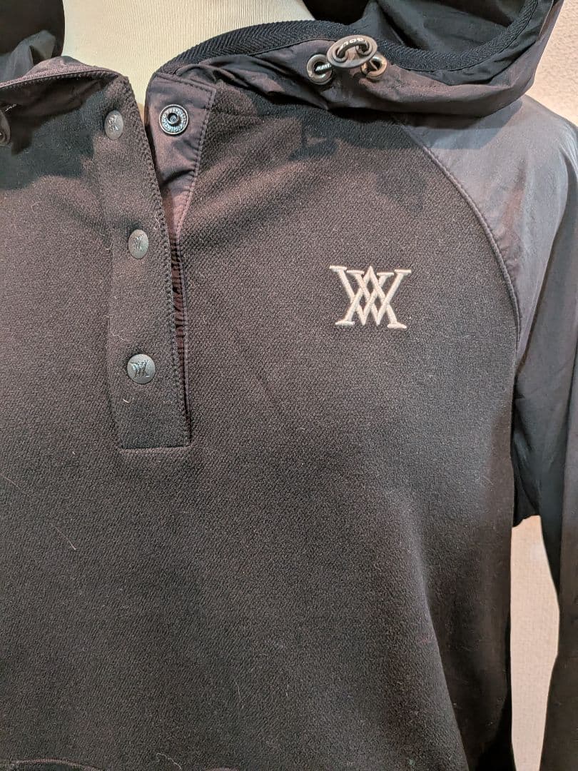 アニューゴルフ☆Wバーンアウトロゴアノラック☆サイズＭサイズ☆