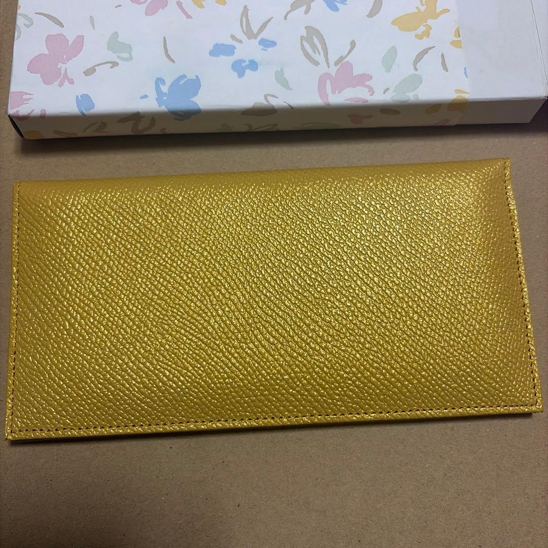 入手困難　皇居　長財布