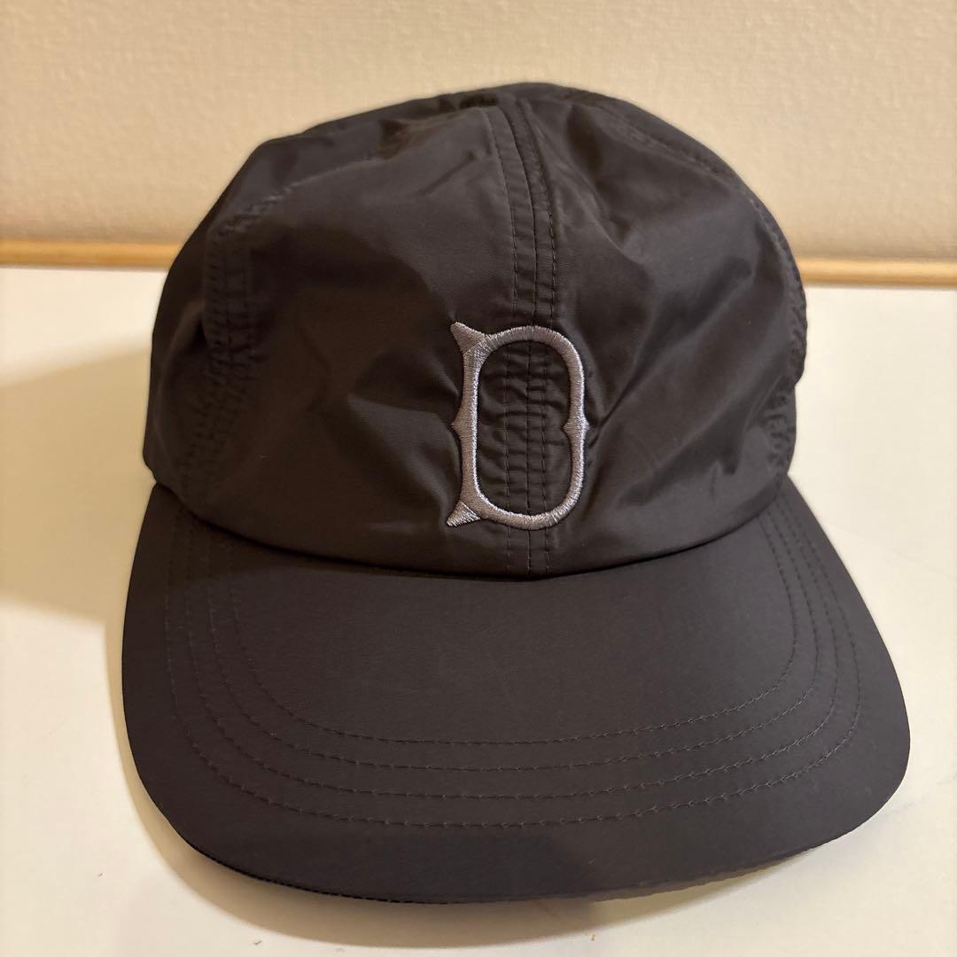 hwdog 東京店舗限定　ダークグレー ロゴ刺繍キャップ