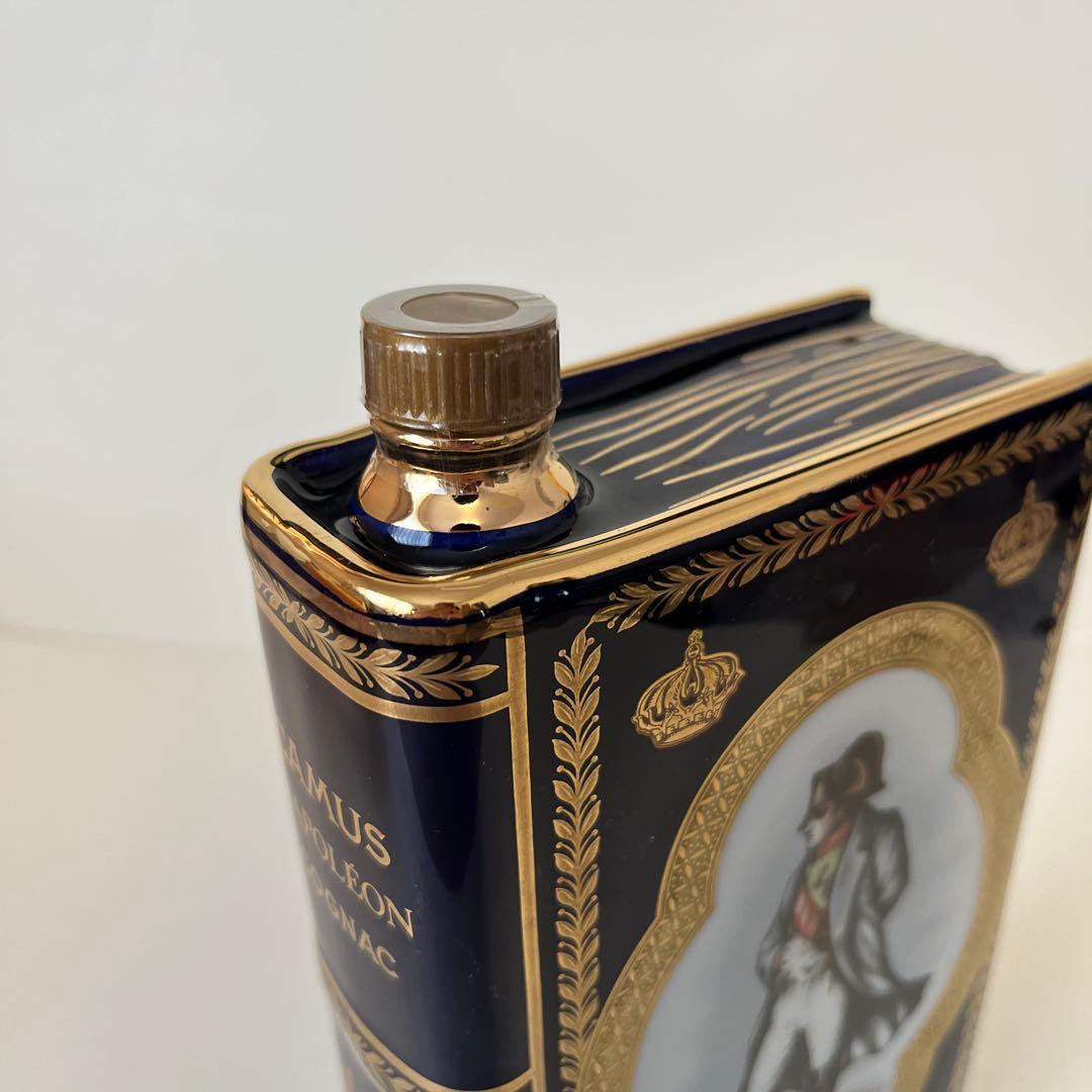 ナポレオン カミュ コニャック ブック ブルー 陶器 古酒 青 未開栓