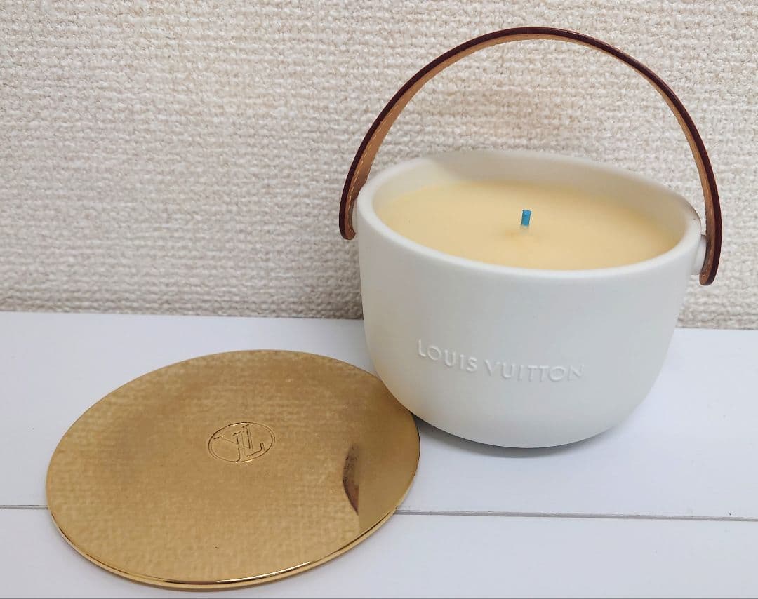 未使用　ルイヴィトン　ILE BLANCHE ミディアムキャンドル