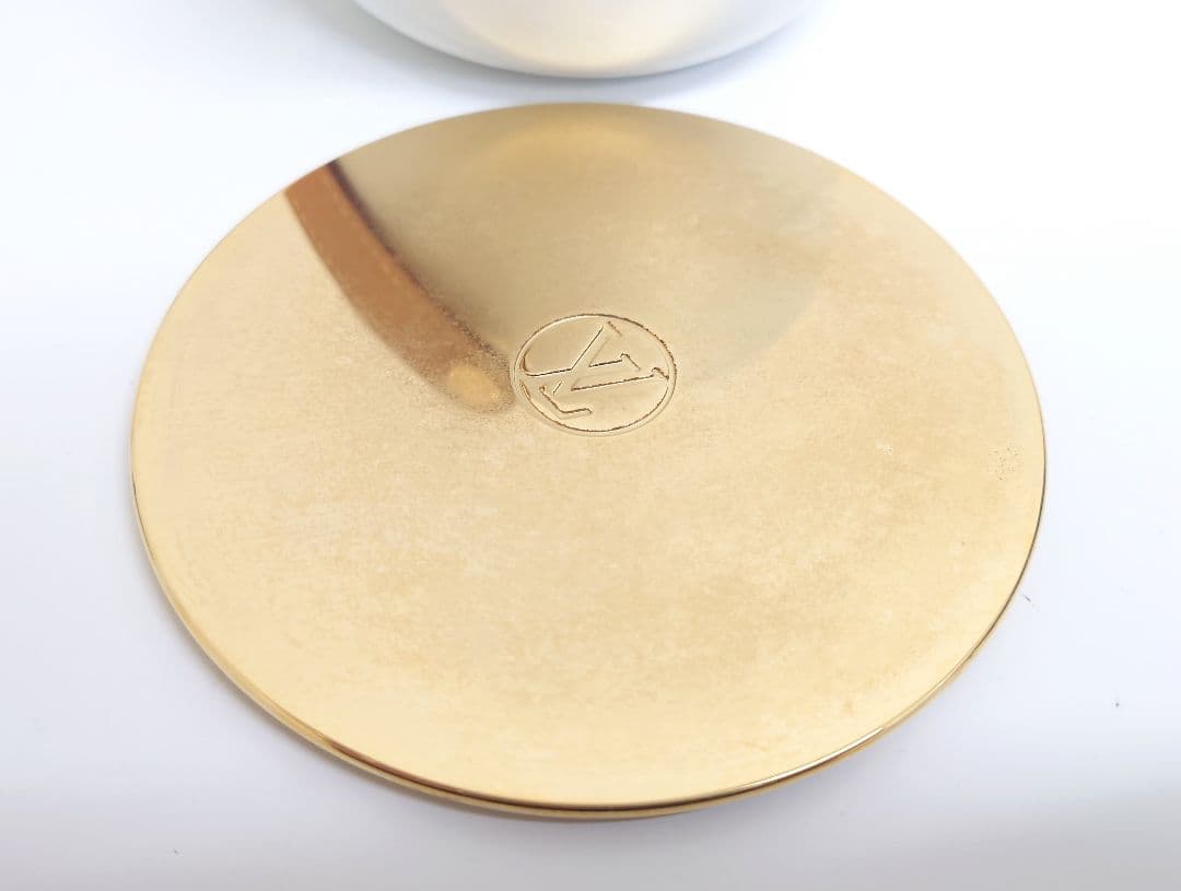 未使用　ルイヴィトン　ILE BLANCHE ミディアムキャンドル