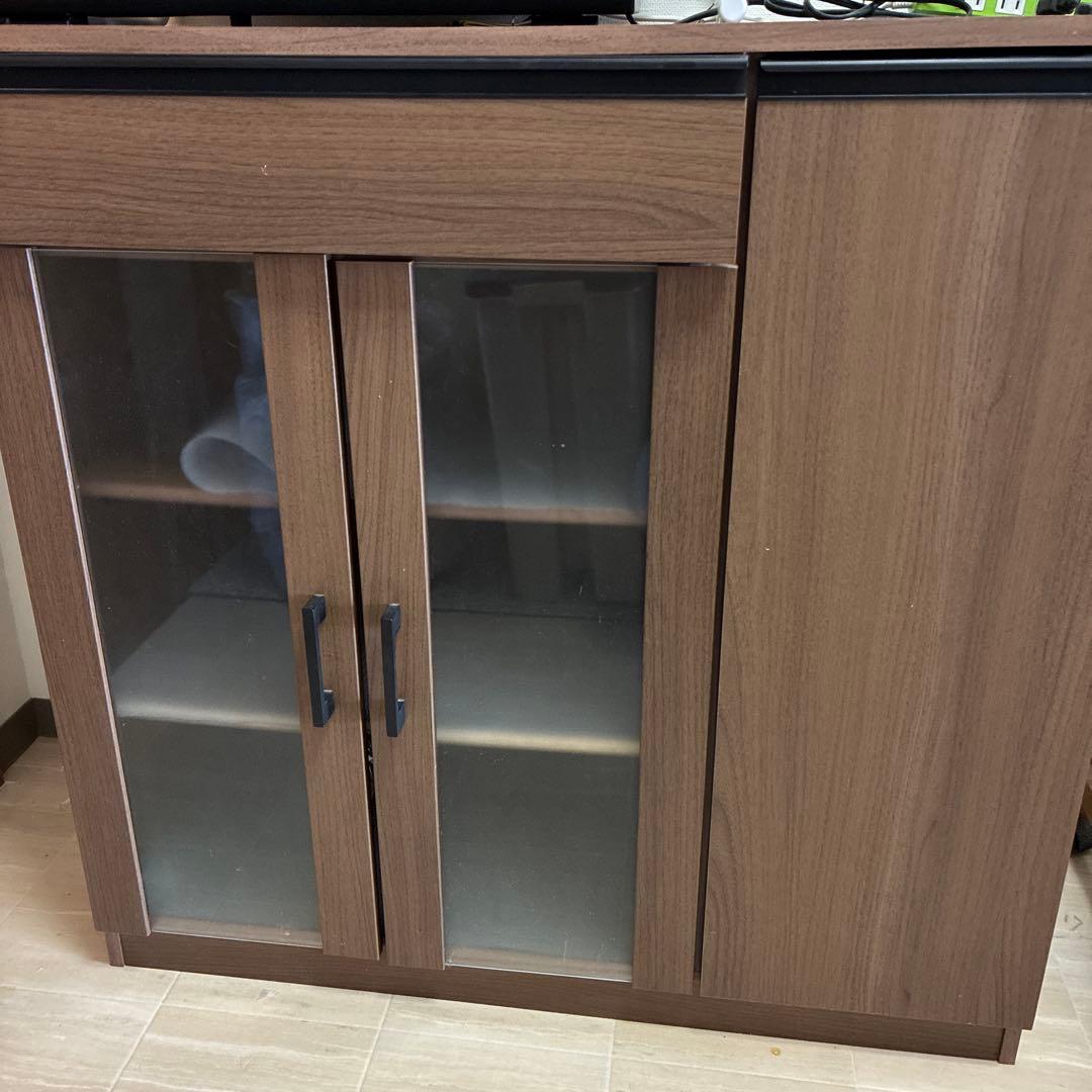 ニトリの食器棚　白×ダークブラウン