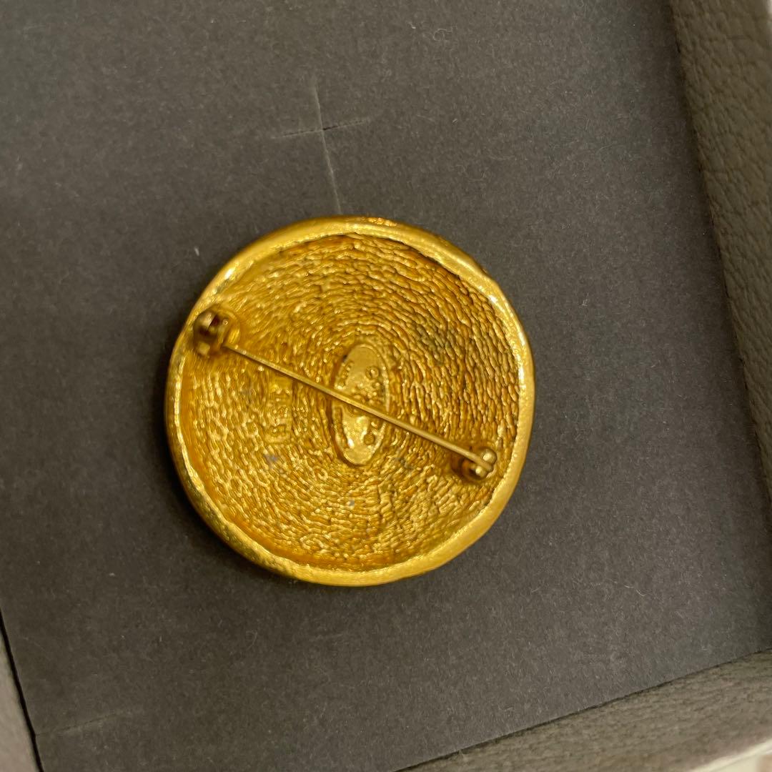 CHANEL シャネル ブローチ ヴィンテージ カンボン ゴールド