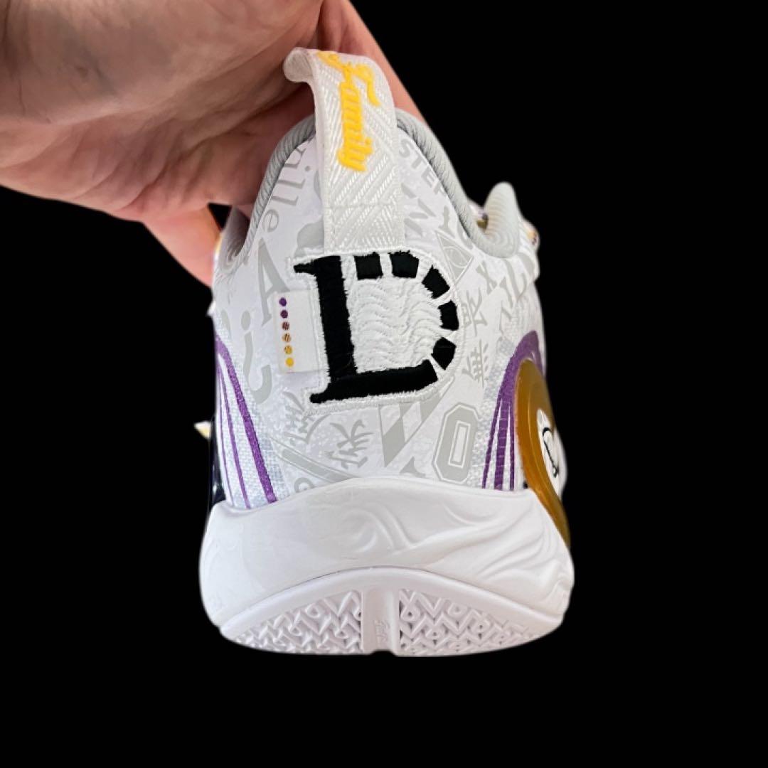 し*し様 D101 \"キャリア\" バスケットシューズ 24cm