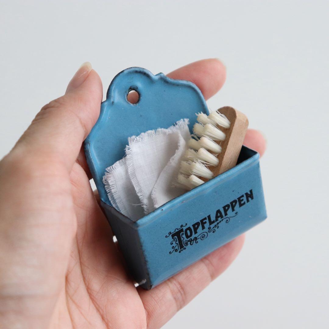 アンティーク　ドールハウス　タオルケース　ホーロー　壁掛け収納　ミニチュア