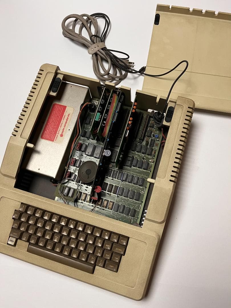 Apple II 本体　ジャンク