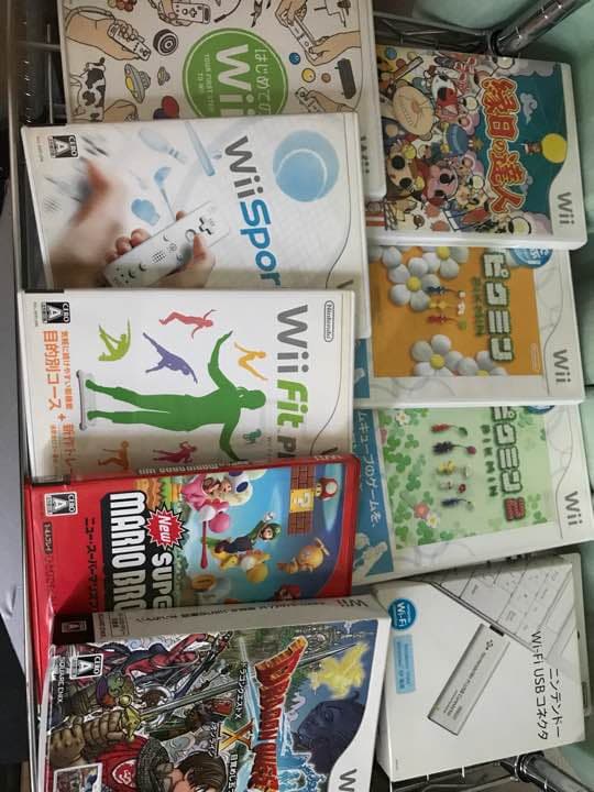 任天堂W iiとWiiフィットボード&ゲームソフト