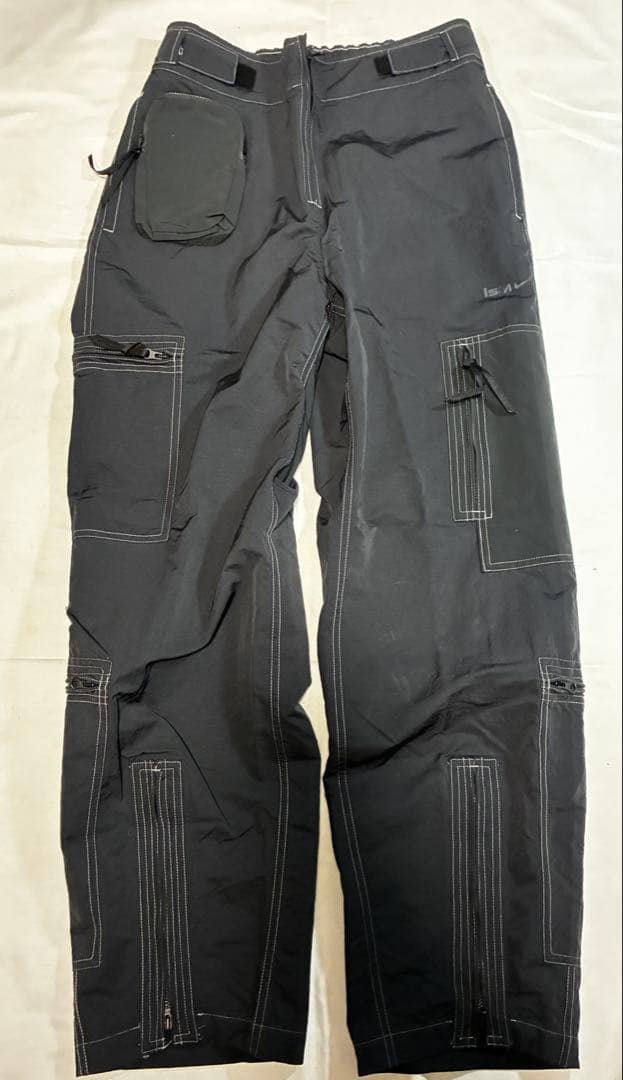 【LSan】NIKE ISPA ナイロンカーゴパンツ