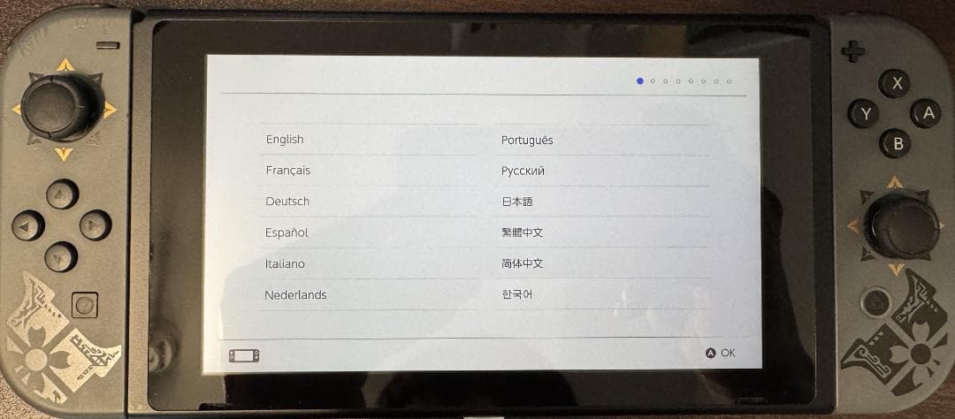 Nintendo SwitchモンスターハンターエディションHORIコントローラ