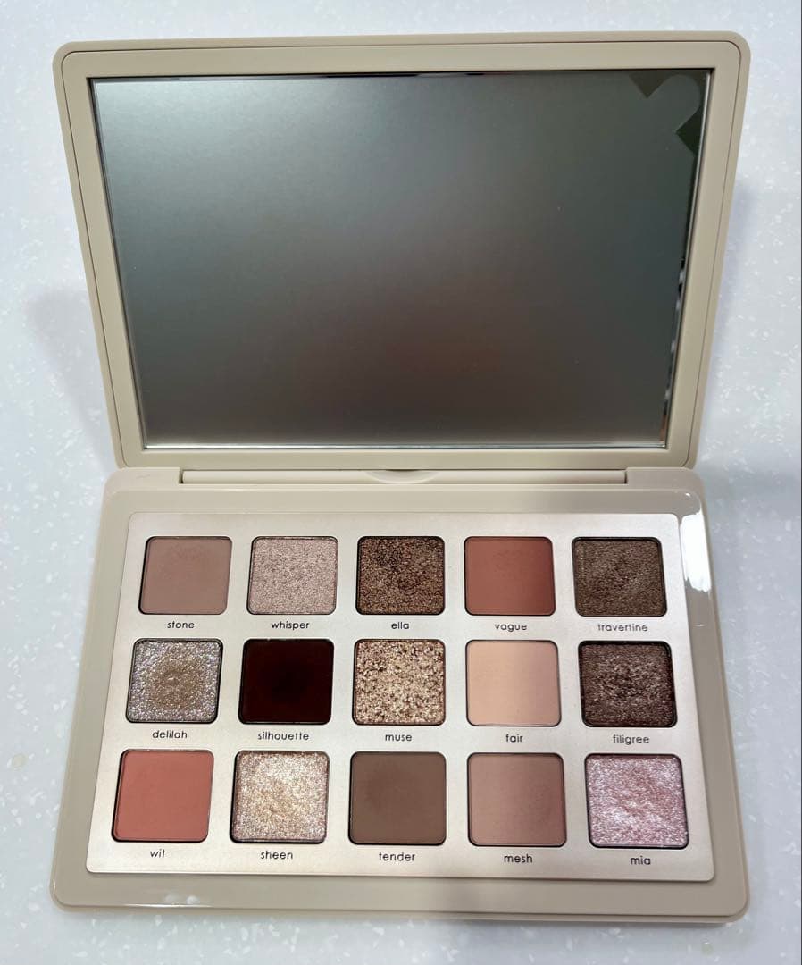 ナターシャデノナ アイシャドウパレット【美品】