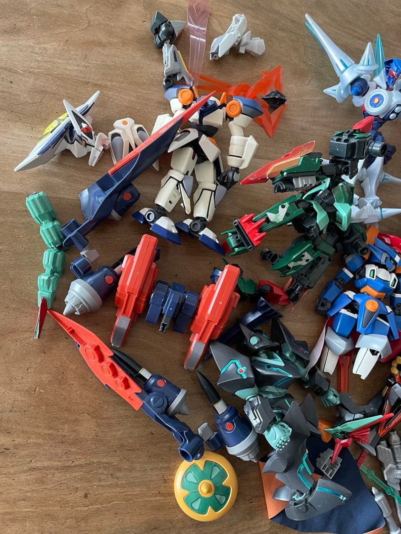 ジャンク　ダンボール戦機パーツまとめ