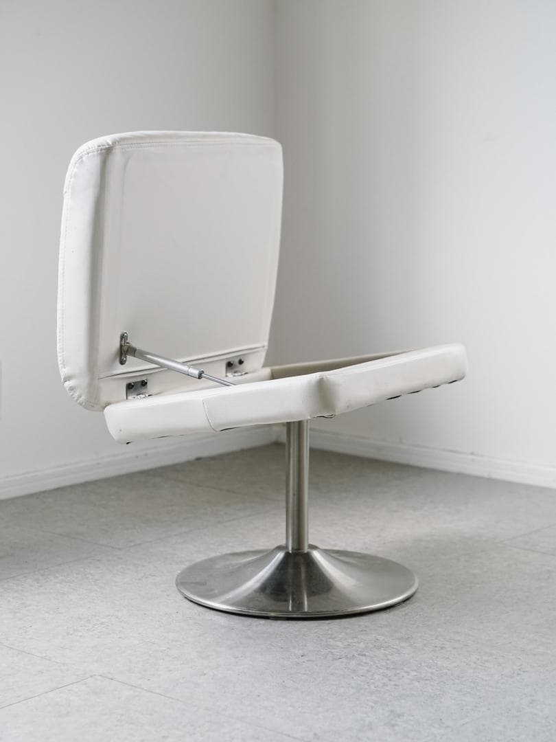 スペースエイジ オットマン/スツール 収納ディスプレイ モダン