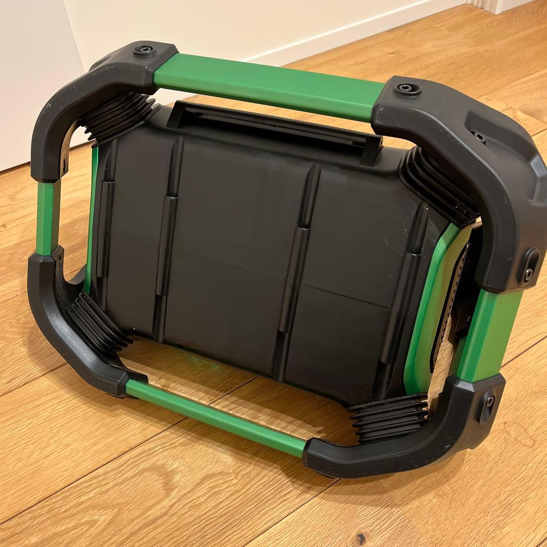 日立工機　コードレスラジオ　UR18DSDL 本体のみ