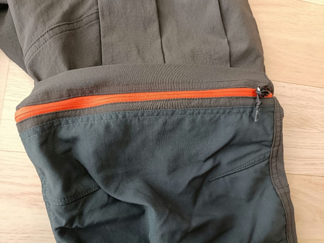 ナイキ ACG カーゴパンツ Sサイズ CV0656-220 ハーフパンツ