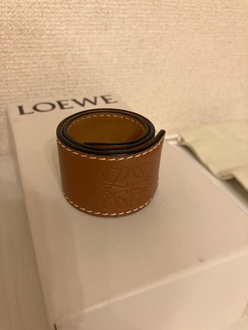 【箱・証明書付き】LOEWE ロエベ バングル