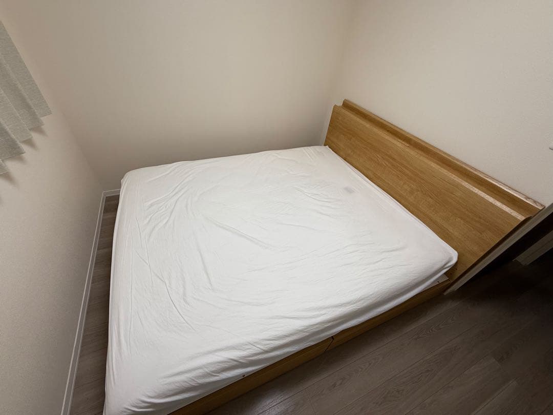 【クイーンサイズ】ニトリカイト3 引出し付き ベッドフレーム