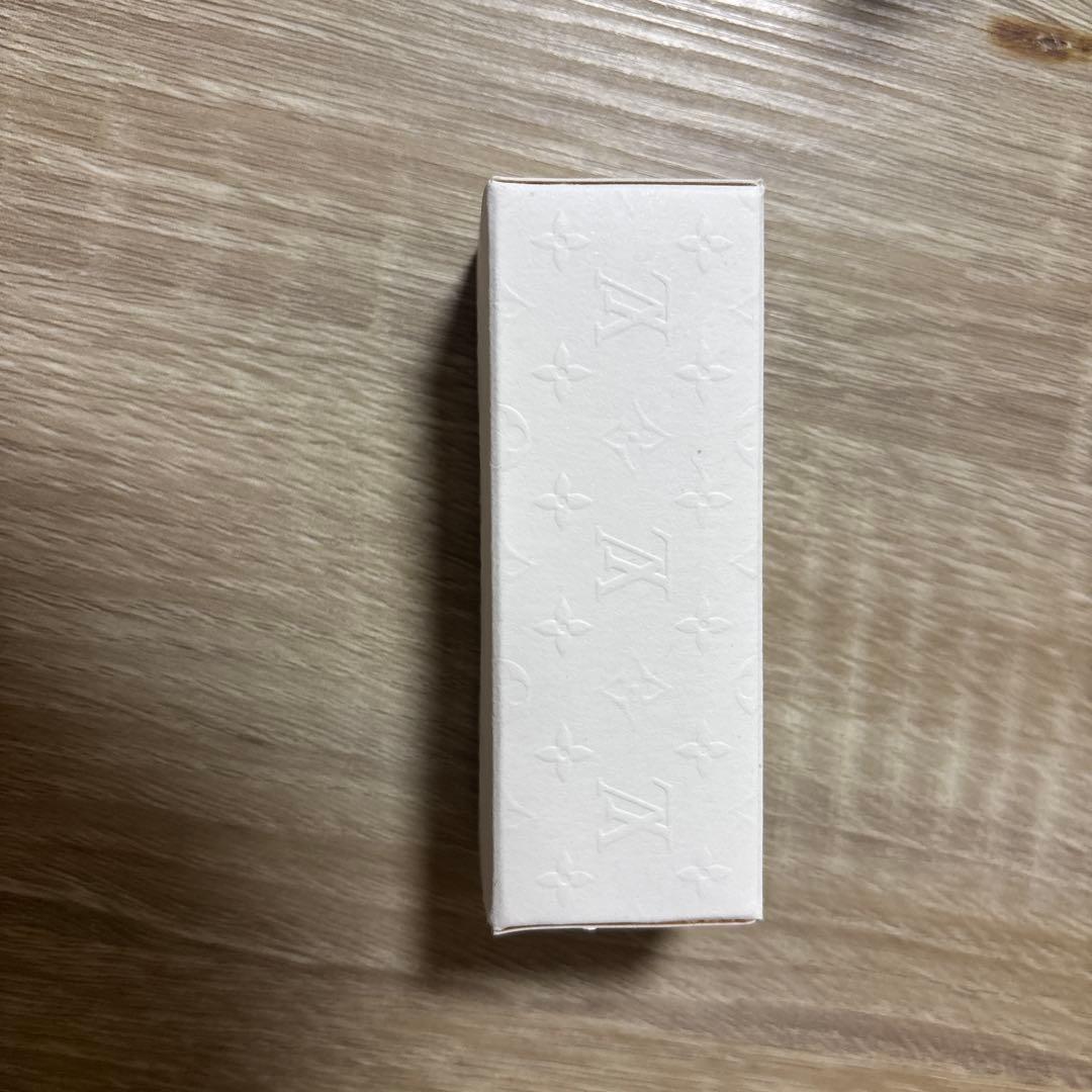 LOUIS VUITTON BAUME Nude Poetryピンク系口紅