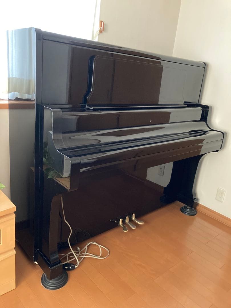 KAWAI アップライトピアノ 黒